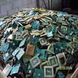上海青浦回收工廠 專業(yè)處理廢舊線路板電子元件廢料，大額資金顯賬收購